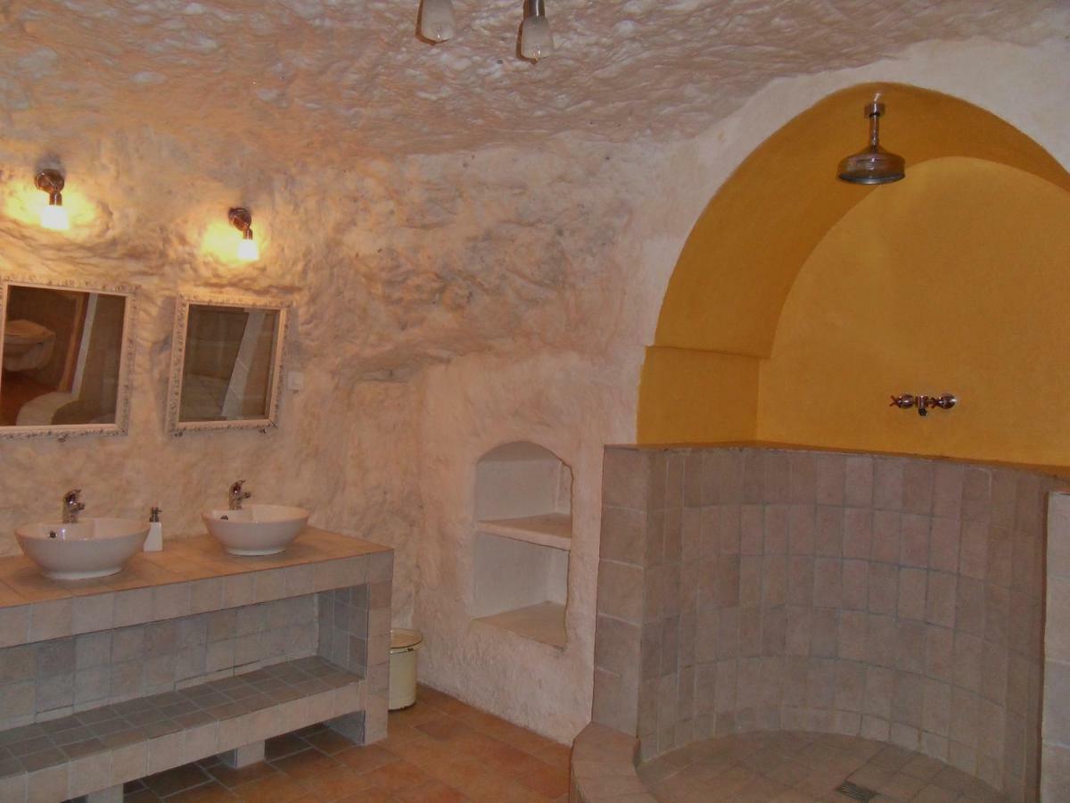 Bed and Breakfast Troglodelice Azay-le-Rideau Esterno foto